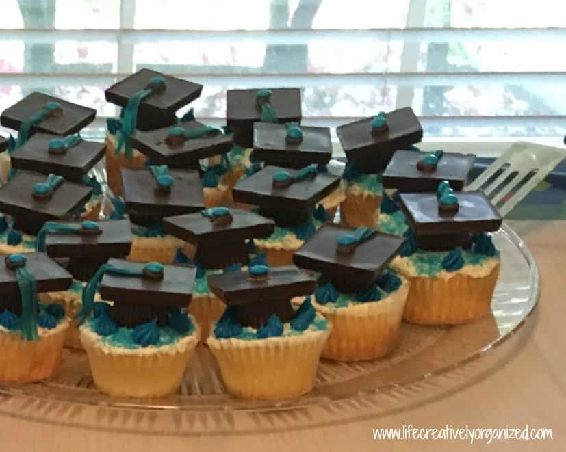 graduation cap cupcakes - LIFE, CREATIVELY ORGANIZED