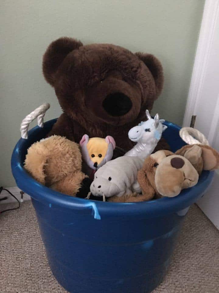 Large bin to store stuffed toys