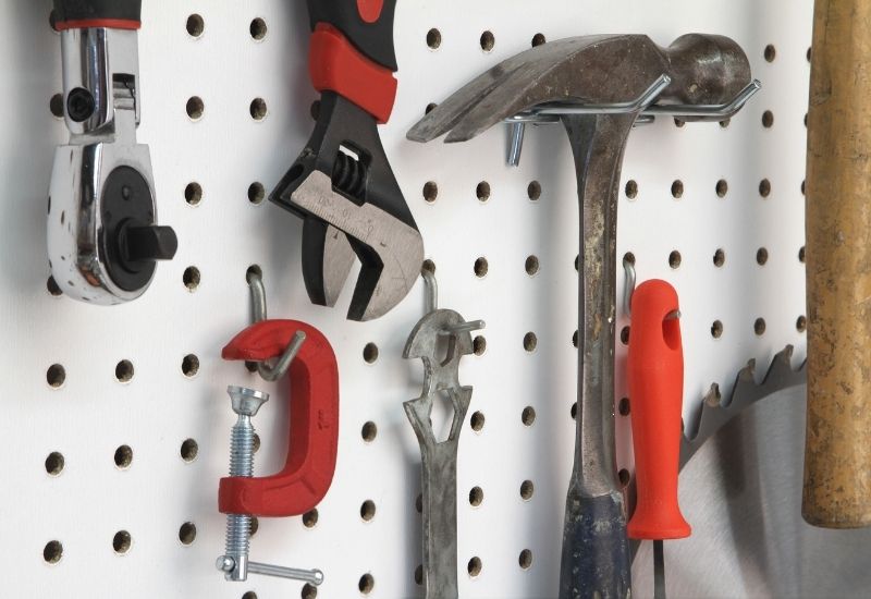 pegboard-tools-2